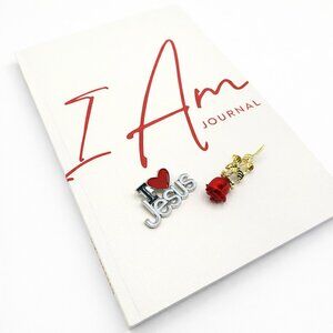 New White & Red Inspirational I Am Journal | 2 Pins Brooch Valentine's Day Gift